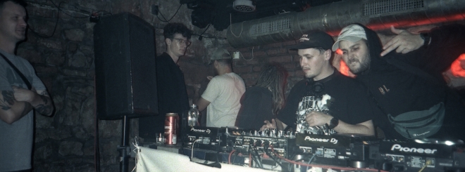 16 Bass Drop, Shakhta Records, Chapeau, WZ, Metro, Fizzy